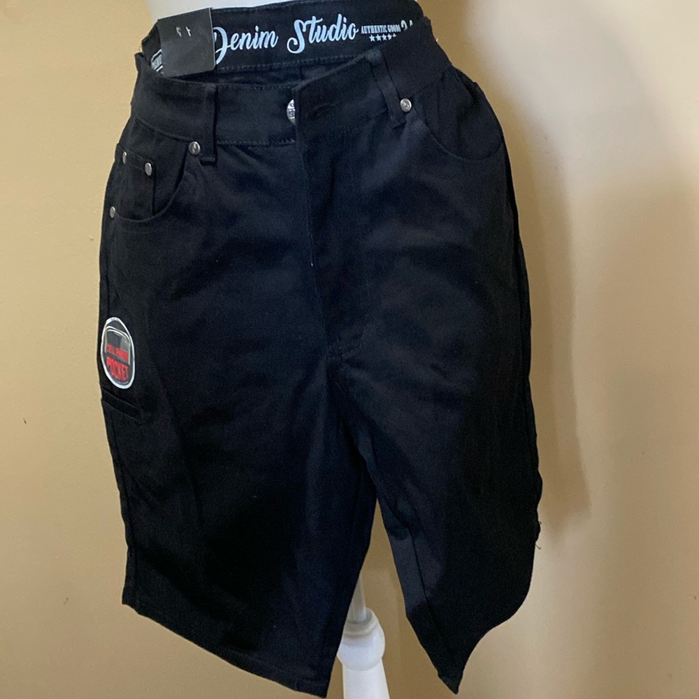 Studio stretch twill slim fit 34 waist black shorts
